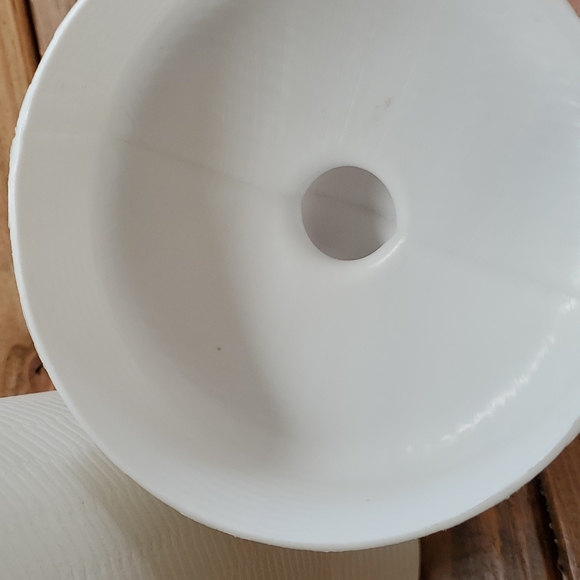 MCM breamco blow mold T-P roll holder - Picture 8 of 13